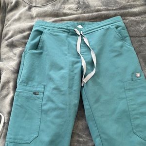 Figs scrub bottoms, XSP, 9 pockets